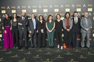 Foto Institucional con los Miembros de la Academia 